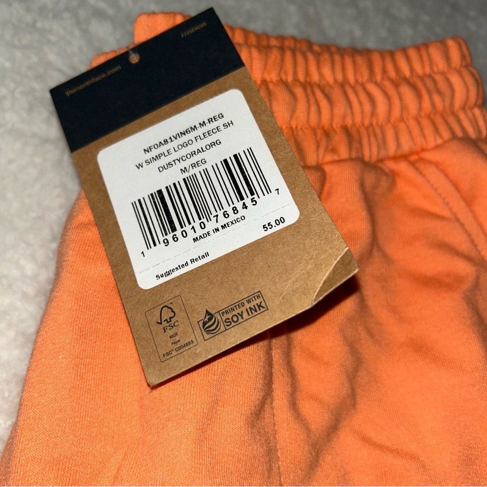 The North Face Women's Simple Logo Fleece Shorts Orange Medium NWT - Picture 3 of 4